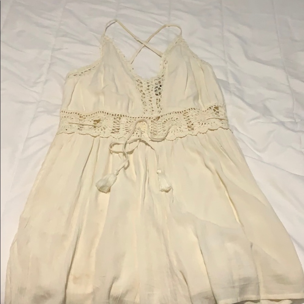 White/cream romper